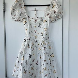 NWT Floral Backless Dress